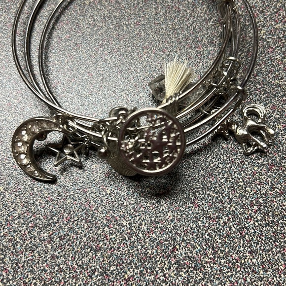 Set of 3 Bangle bracelets - Picture 2 of 4